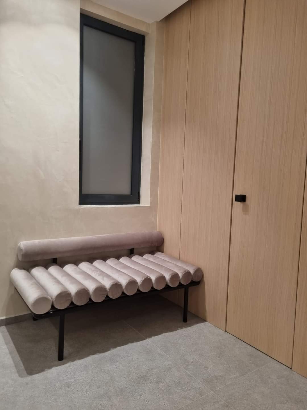 dekorativni microcement zid osijek